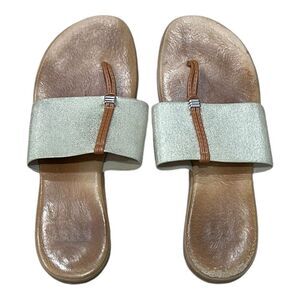 Andre Assous Platino Nice Stretch Thong Sandals 8